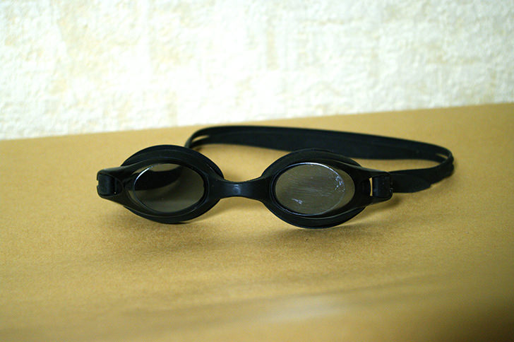 水中眼鏡（ゴーグル）のフリー写真素材