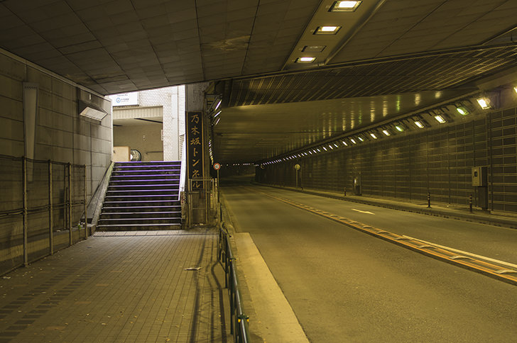 乃木坂トンネルの商用利用可フリー写真素材5263 フォトック