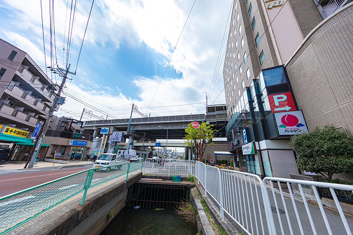 中浦和駅周辺　県道40号の商用利用可能なフリー写真素材
