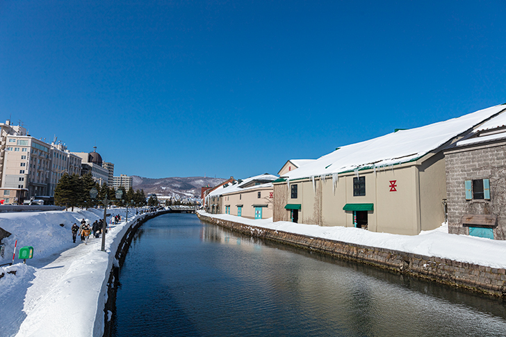 冬の小樽運河の商用利用可能なフリー写真素材