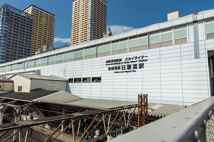 京成日暮里駅のフリー写真素材
