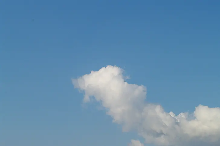 雲のフリー写真素材