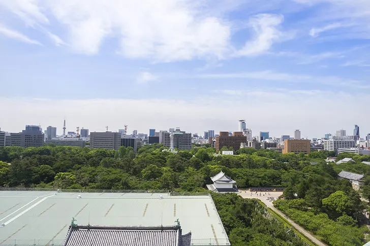 名古屋城天守閣からの名古屋市街の景色のフリー写真素材