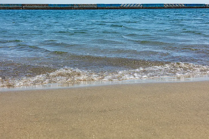 熱海サンビーチの砂浜のフリー写真素材