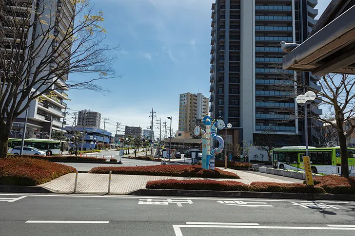 東川口駅南口前のフリー写真素材