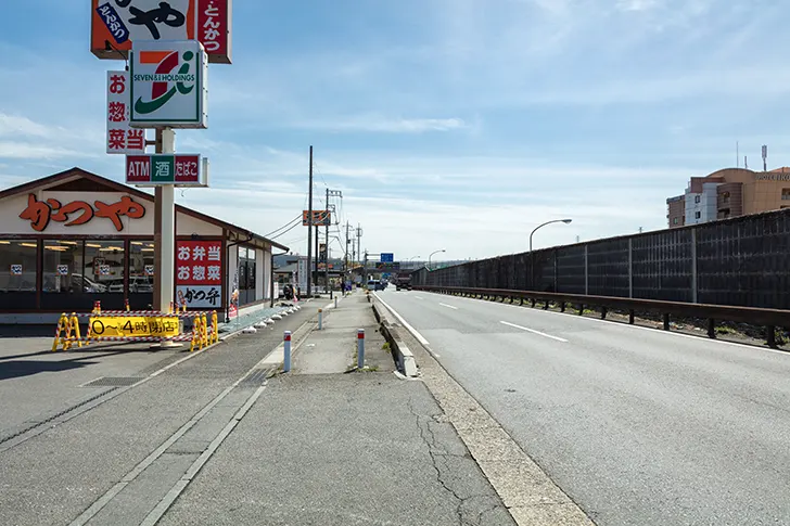 川口市石神 岩槻街道のフリー写真素材