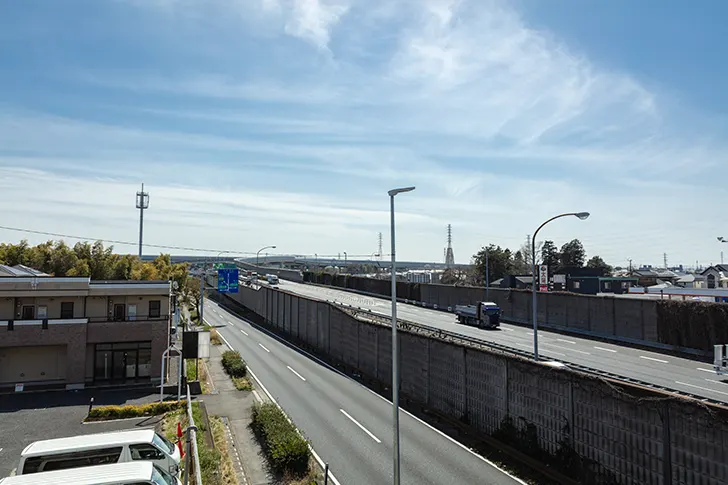 川口市石神 岩槻街道のフリー写真素材