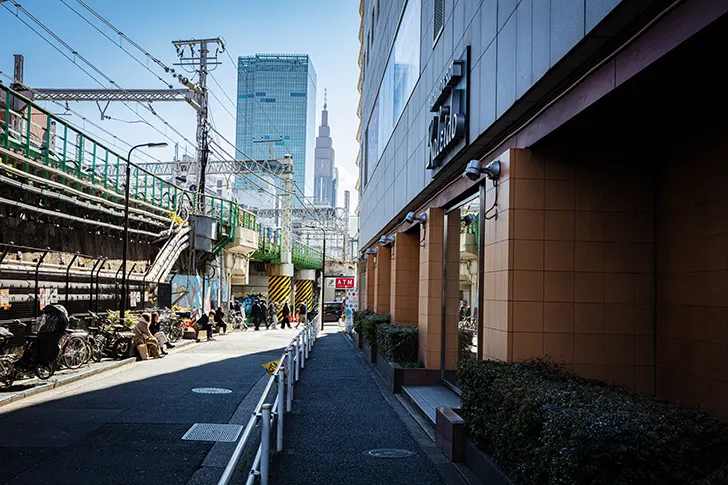 Free Shinjuku O-guard West Area Photo Material