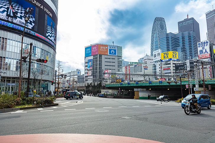 Free Shinjuku Daiguard East Photo Material