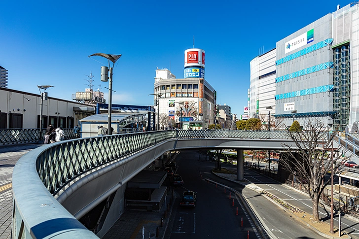 川口駅東口周辺のフリー写真素材