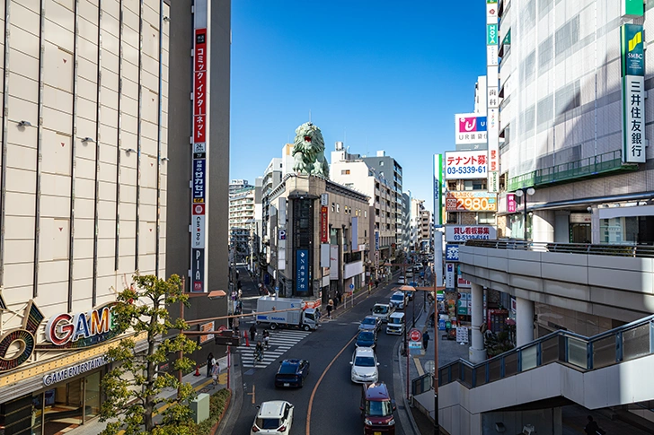 川口駅東口周辺のフリー写真素材