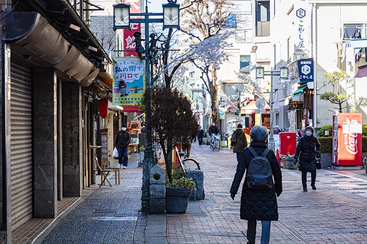 川口 樹モールのフリー写真素材