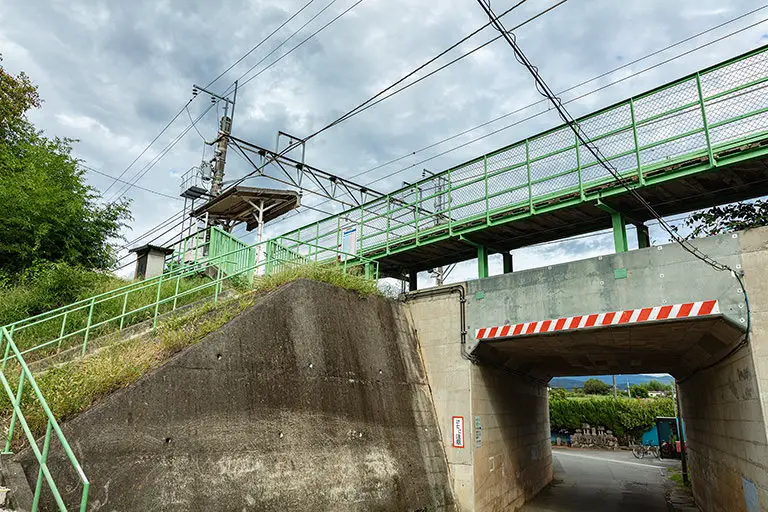 新府駅のフリー写真素材