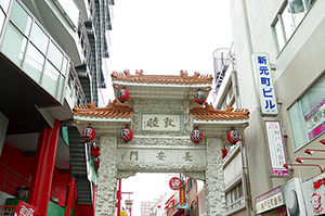南京町商店街（神戸元町）のフリー写真素材