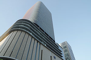 高層ビル（大阪）のフリー写真素材