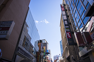 赤坂の繁華街のフリー写真素材