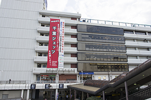 船橋駅前のフリー写真素材