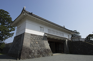小田原城の銅門のフリー写真素材