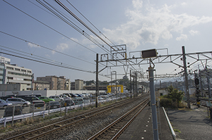 小田原駅ホームから見える小田原城のフリー写真素材