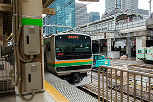 高崎線直通上野東京ラインのフリー写真素材