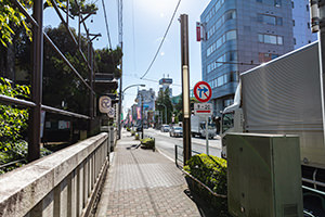 吉祥寺 旧五日市街道のフリー写真素材